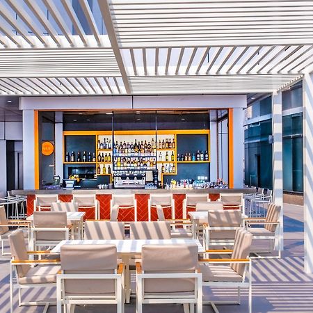 Hilton Kinshasa Hotell Eksteriør bilde