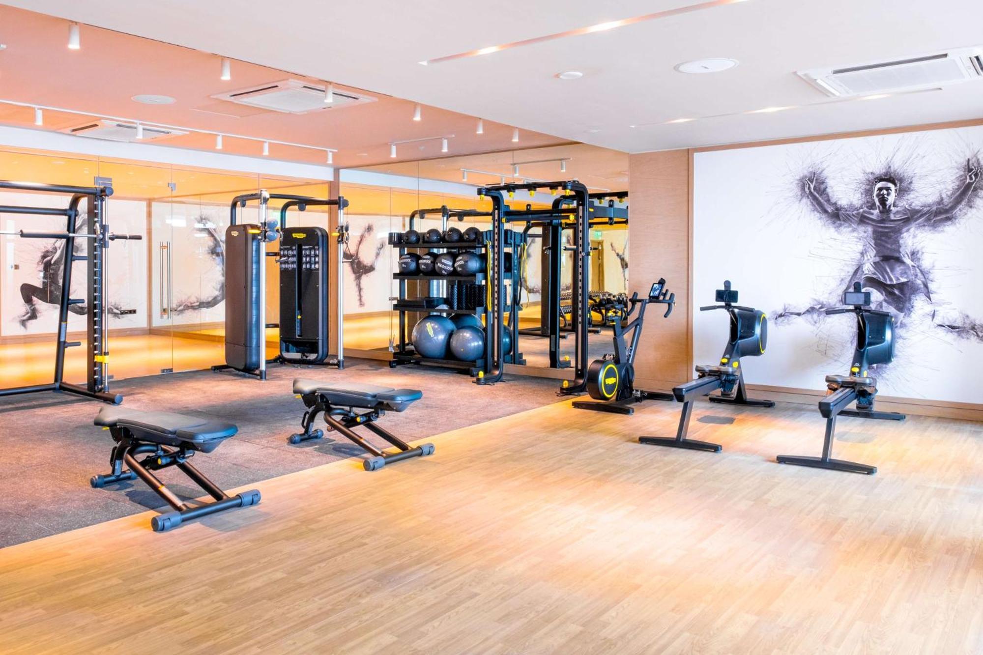 Hilton Kinshasa Hotell Eksteriør bilde