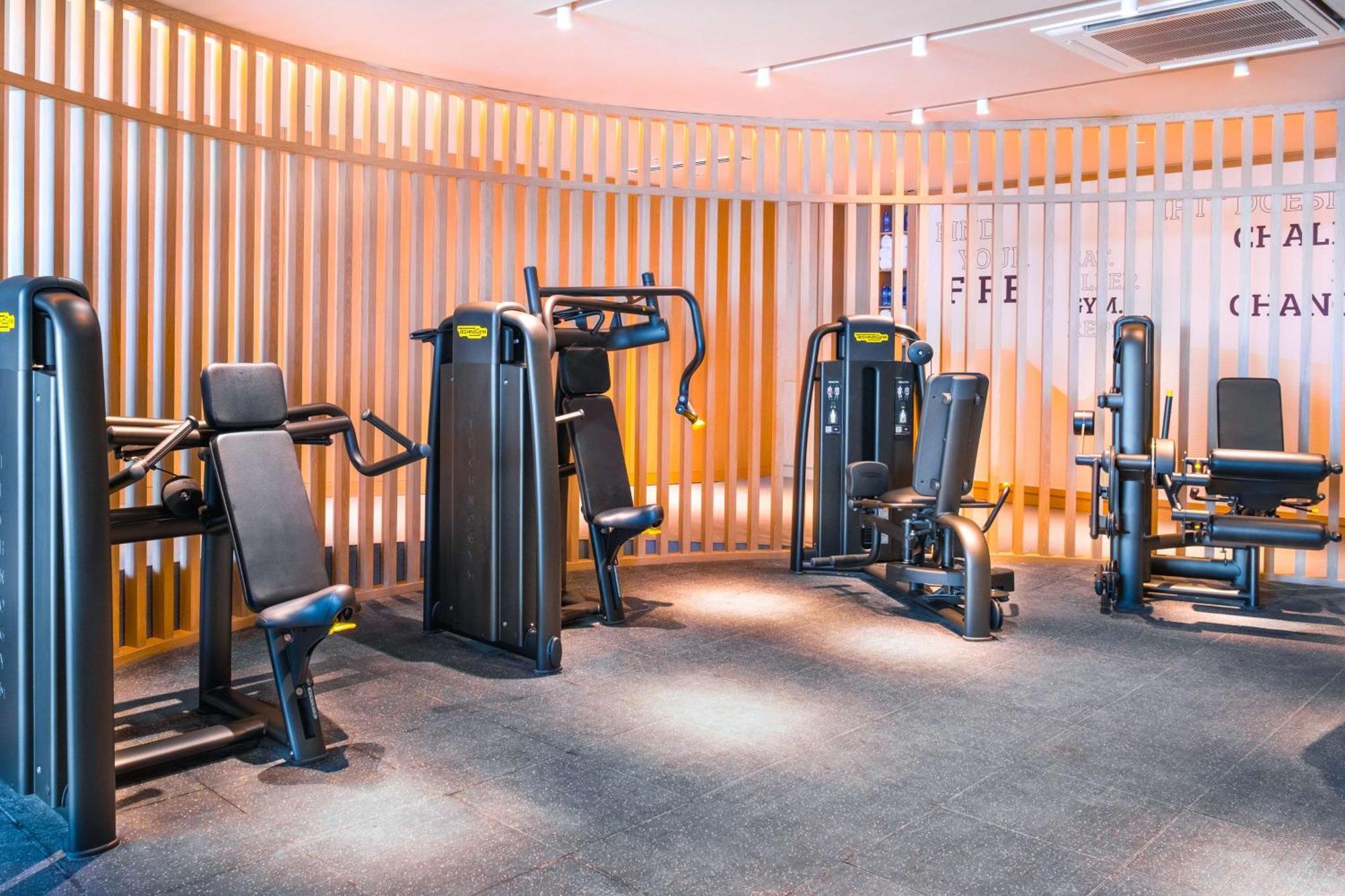Hilton Kinshasa Hotell Eksteriør bilde