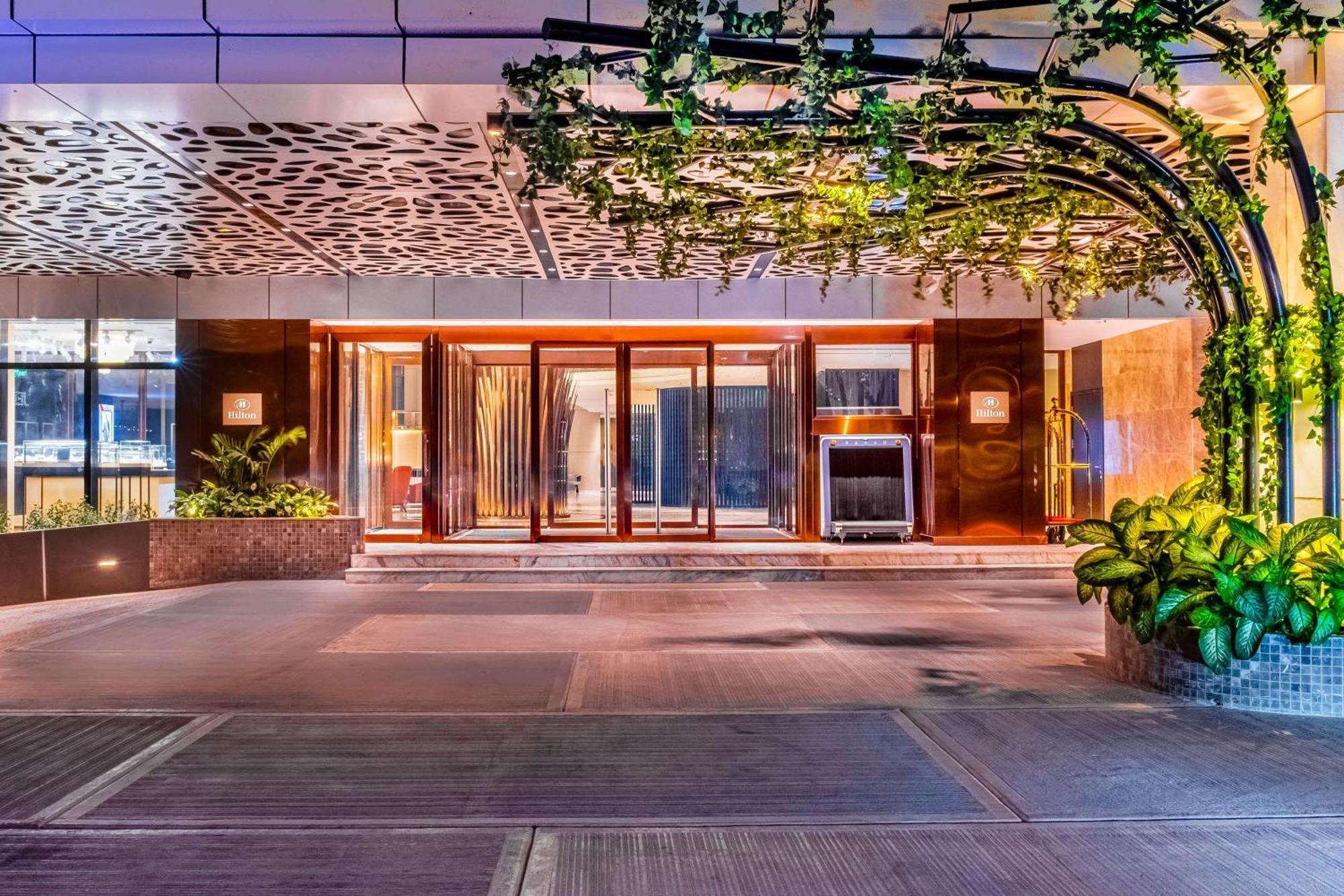 Hilton Kinshasa Hotell Eksteriør bilde
