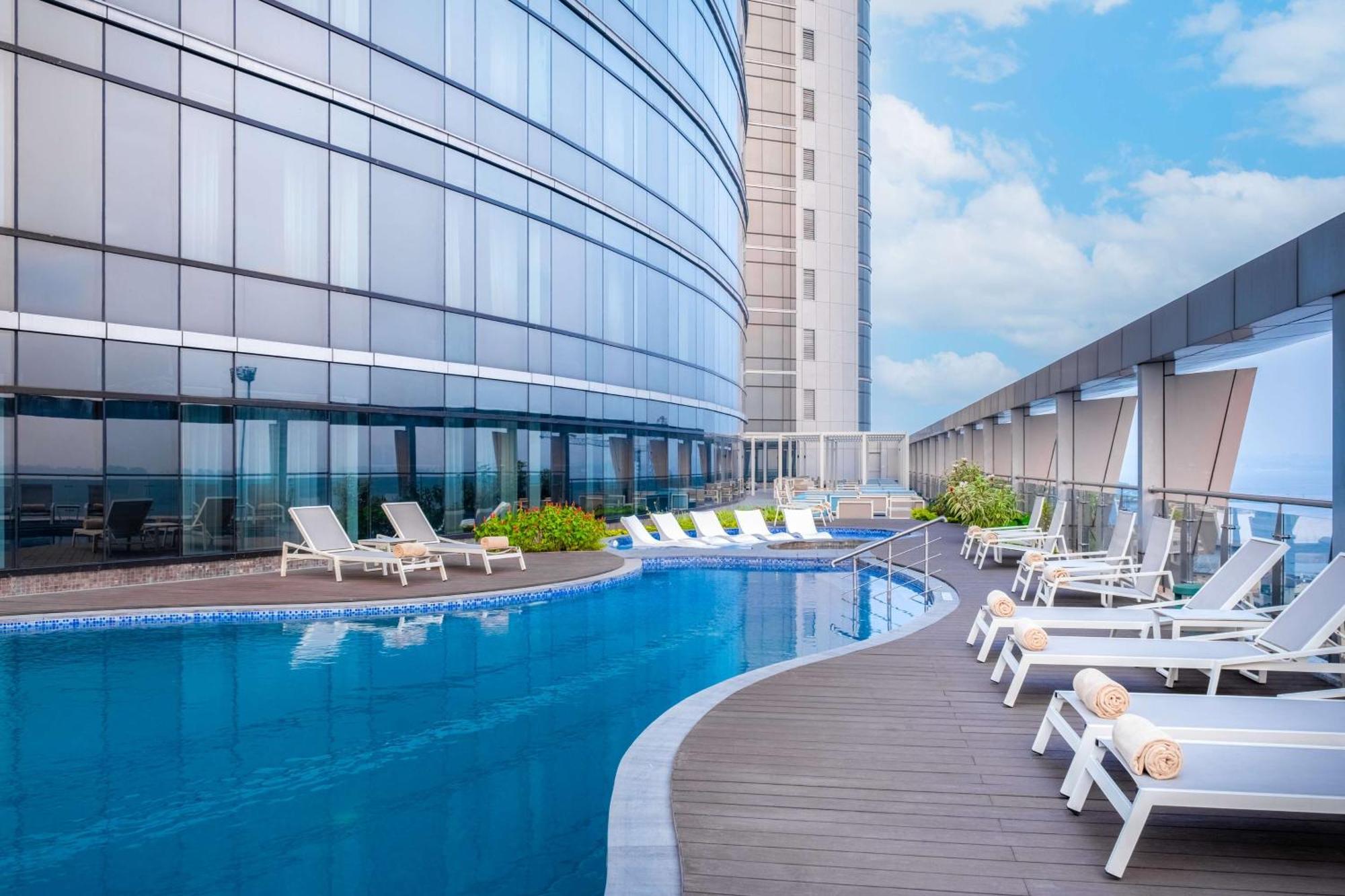 Hilton Kinshasa Hotell Eksteriør bilde